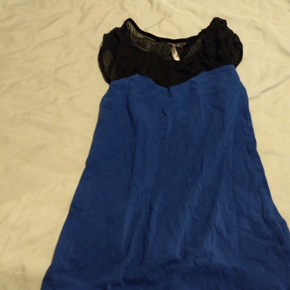 Blue and Black Top - Picture 1 of 3